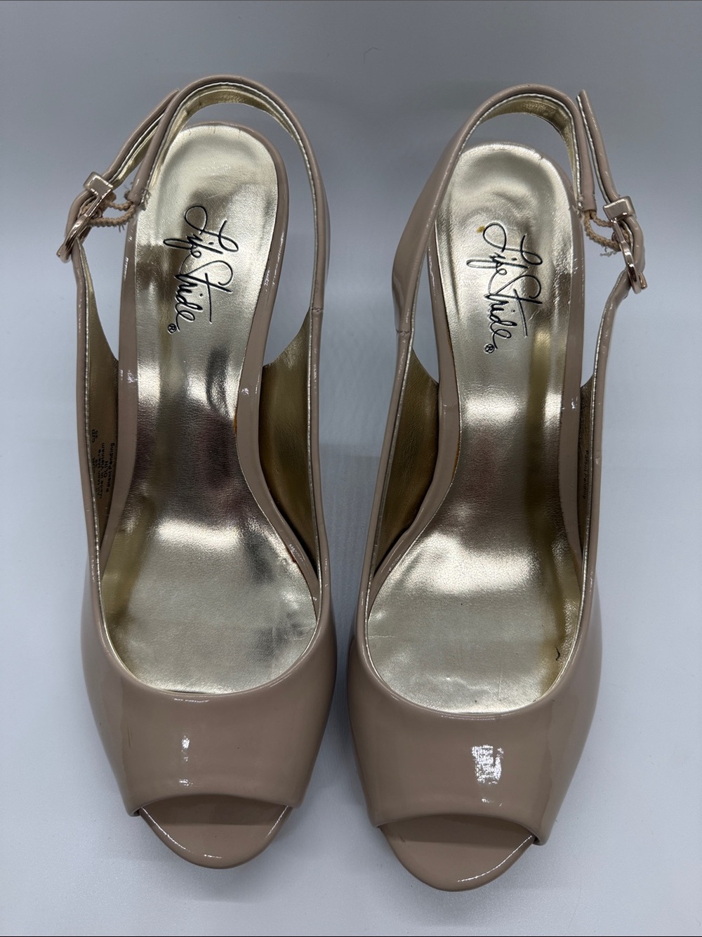 Life Stride Glossy Peep-Toe Slingback Heels in Nude